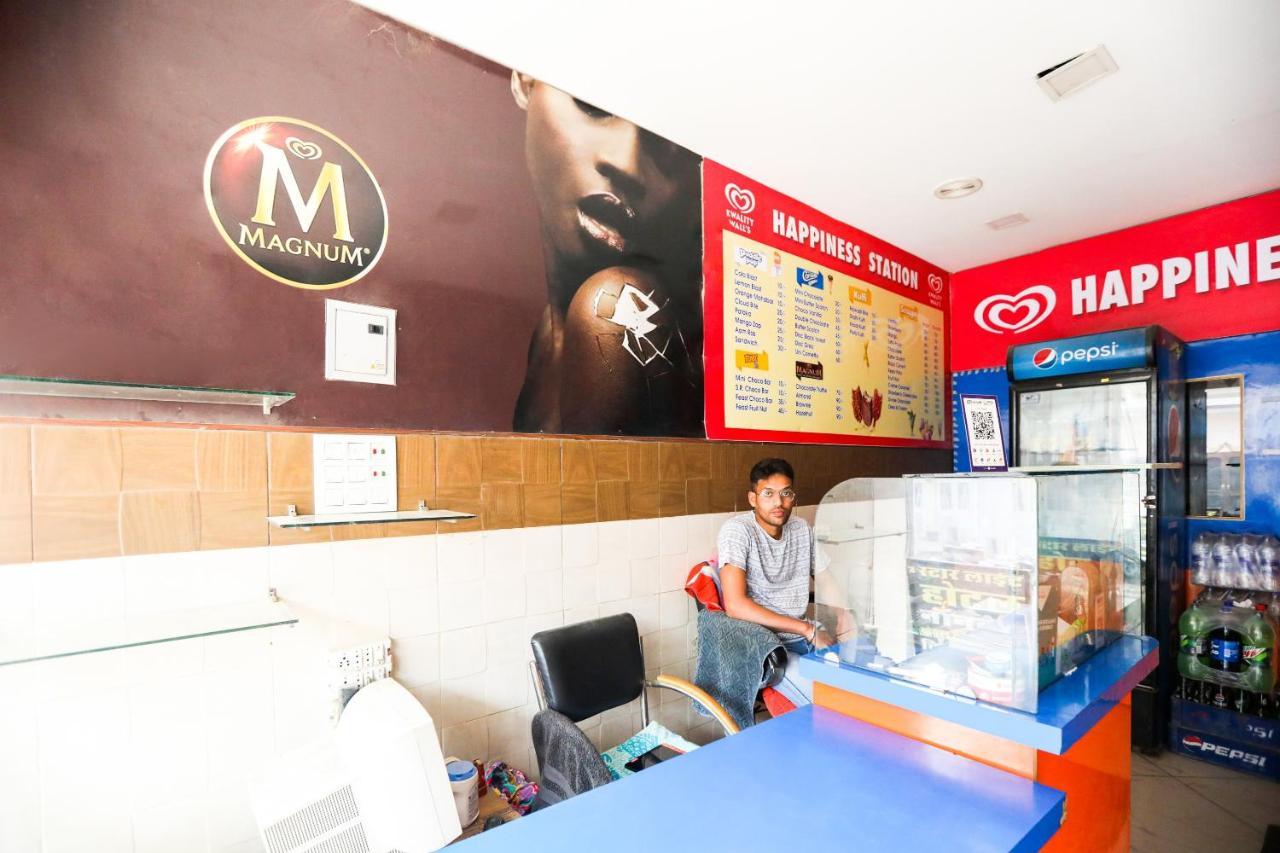 Oyo 71693 Starlight Hotel Ganganagar Ngoại thất bức ảnh