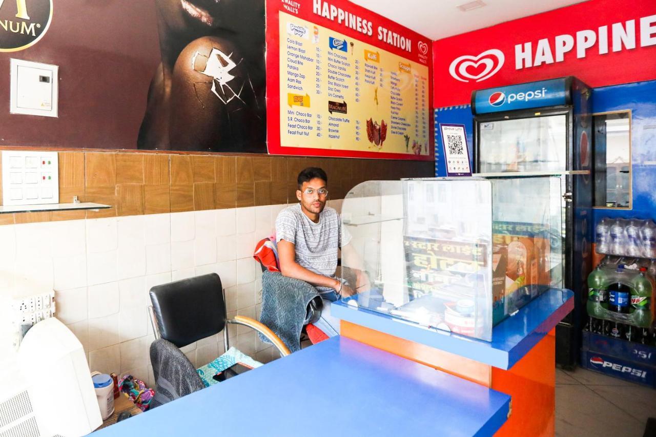 Oyo 71693 Starlight Hotel Ganganagar Ngoại thất bức ảnh